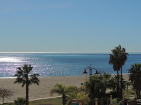 Ole Playa 6A, Beach Front - A pie de Playa, Sea Views - Vistas al Mar, Parking, Puerto Marina